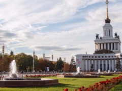 ВДНХ вошла в десятку лучших туристических брендов России