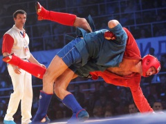 Московские самбисты завоевали 17 медалей чемпионата страны